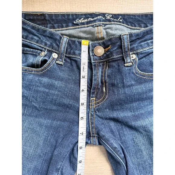 American Eagle women's 4 boot cut Favorite Boyfriend jeans - Picture 6 of 8